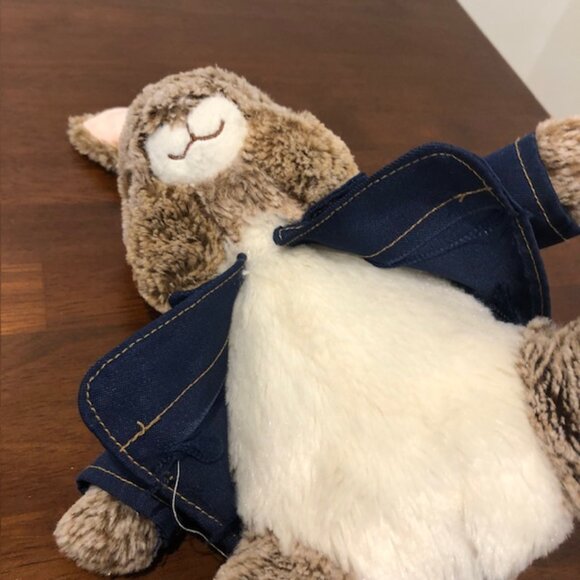 Peter Rabbit Plush Collectible Toy Pre-Owned. - Picture 6 of 12